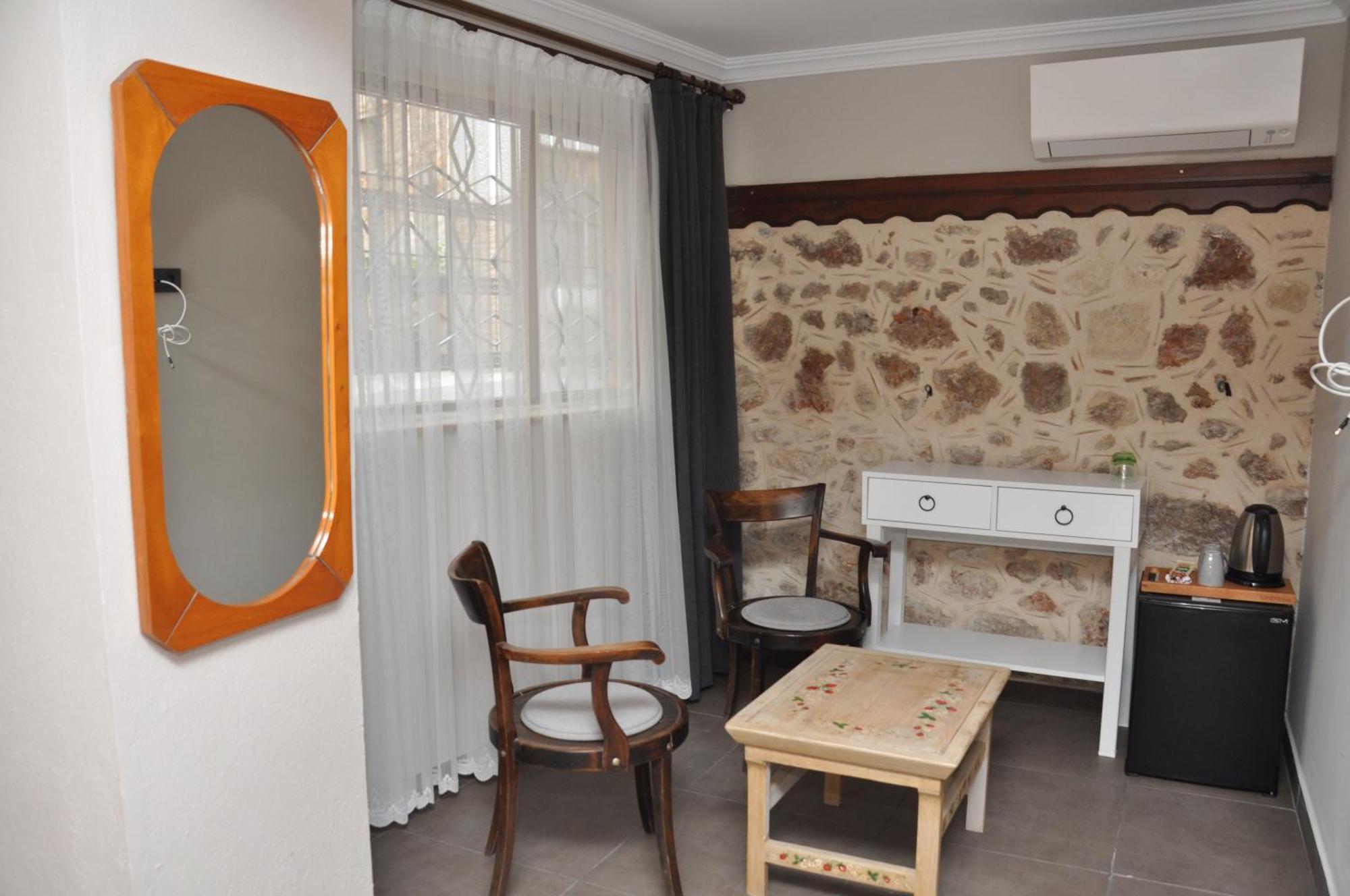 La Casa Carina Butik Otel Antalya Bagian luar foto