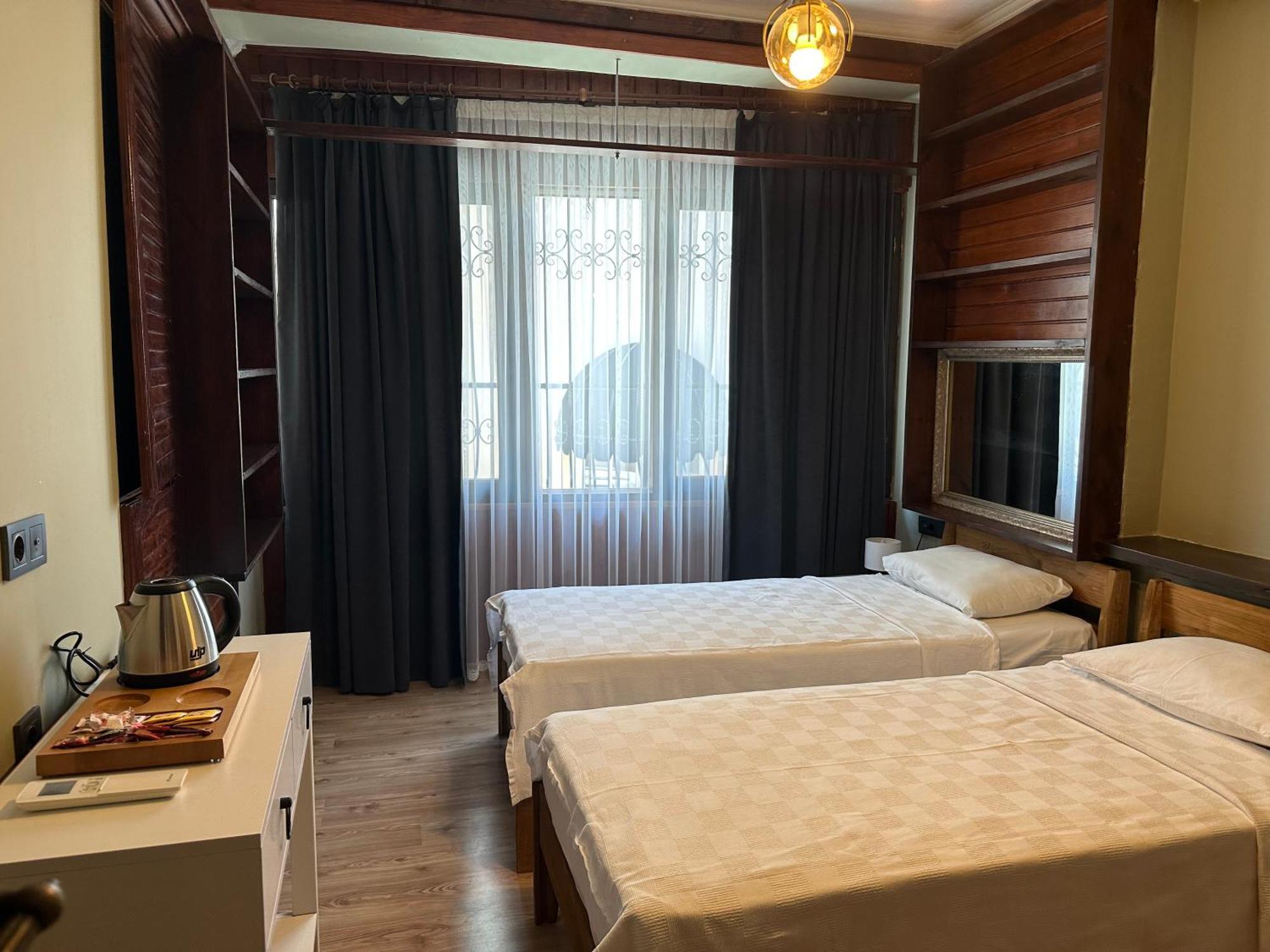 La Casa Carina Butik Otel Antalya Bagian luar foto